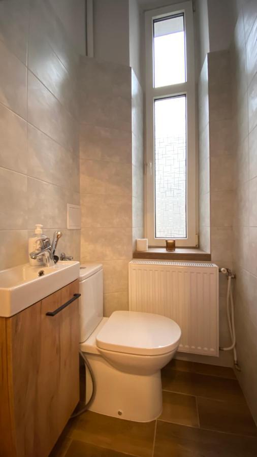 Lublinbnb - Exclusive Family Apartment ------ In The Heart Of Lublin -------------------------------- Bedroom & Living Room & Kitchen Exteriör bild