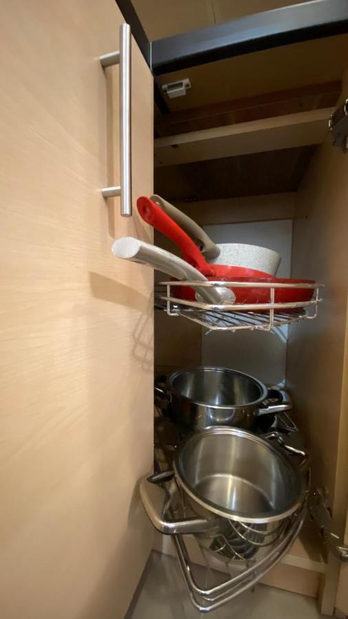 Lublinbnb - Exclusive Family Apartment ------ In The Heart Of Lublin -------------------------------- Bedroom & Living Room & Kitchen Exteriör bild
