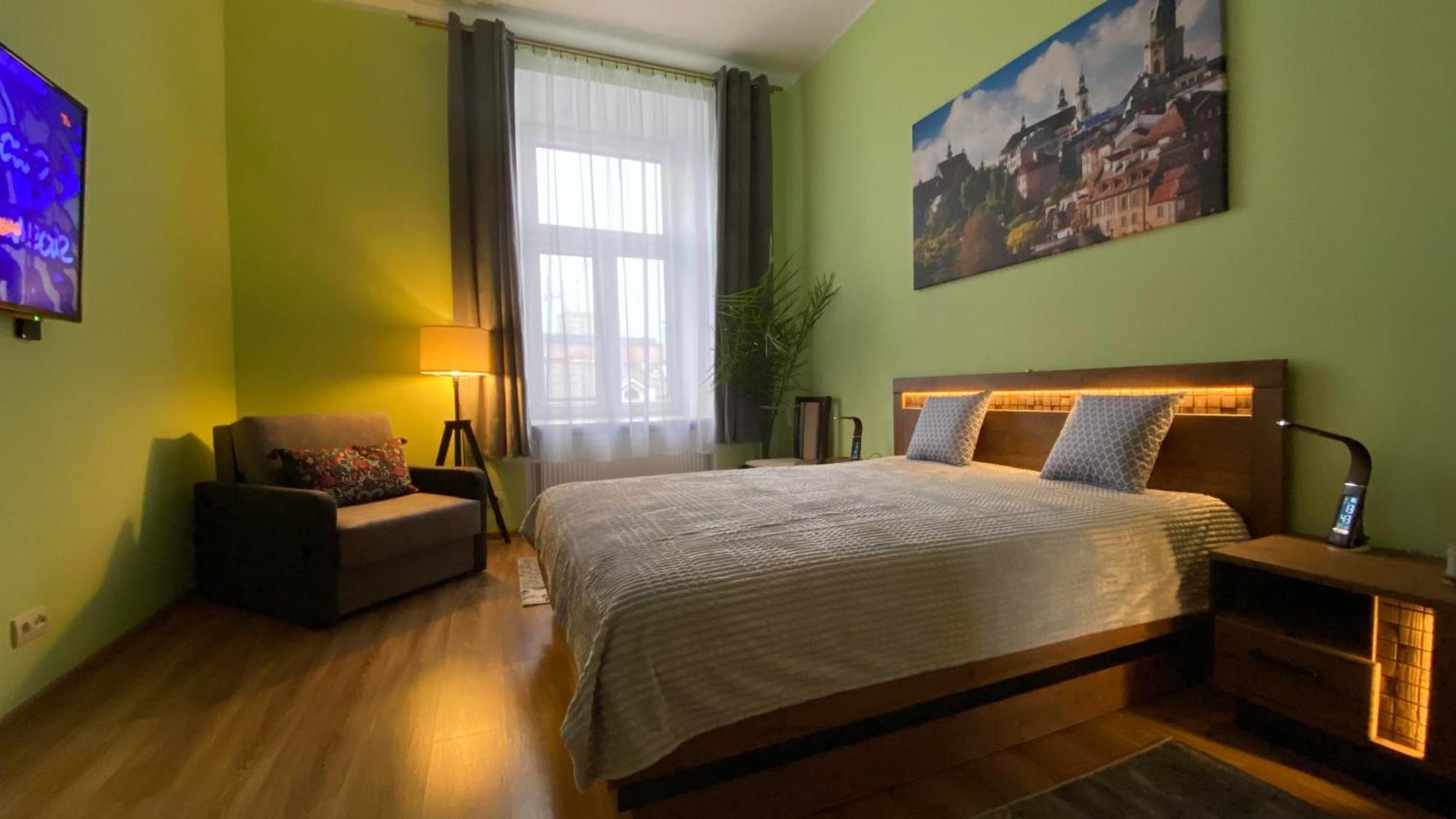 Lublinbnb - Exclusive Family Apartment ------ In The Heart Of Lublin -------------------------------- Bedroom & Living Room & Kitchen Exteriör bild